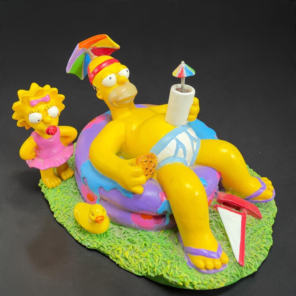 The Simpsons Cool Days of Summer Homer Maggie Sculpture 0603 At Home With Homer